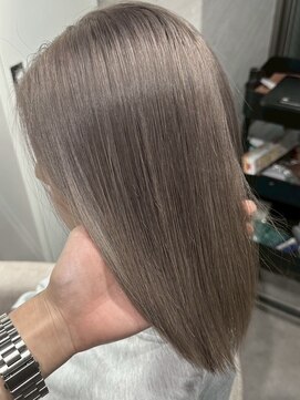 アンベル(ANBEL) レイヤーカット髪質改善ダブルカラーブリーチ西宮ハイライト