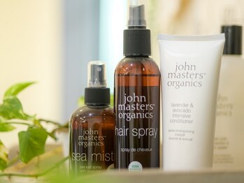 ミズマ(MIZUMA)の写真/大人気のヘッドスパで頭皮から毛先までしっかりケア☆頭皮の状態をしっかり見極め、髪のお悩みを改善へ。