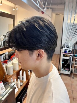 ブルーム コスタ(Blume COSTA) 【毛流れ抜群】刈り上げニュアンスパーマ