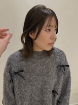 ソイ(soi)&nbsp;地毛風ストレートもして柔かい質感のミディアムレイヤー