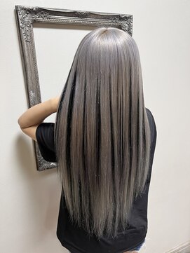 ガルボヘアー 名古屋栄店(garbo hair) #ブリーチ#プルエクステ#ローライト#シルバー#ギャル
