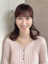 Stylist. yumi - あなたらしさ引き出す暖色系カラー&トレンドカット<可愛らしさをほんのりプラス>