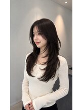 マンス ルージュ 博多店(Mince Rouge) 流れる前髪ロングレイヤーカット