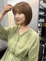 アトレ 福岡大名店(attrait)&nbsp;ブラウンカラーで透明感を引き出す大人ボブ