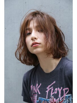 キサイ バズ(kisai BUZZ) kisaiBuzz*西川史浩 ラフセミディボブ