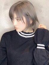 アフィーロ(ACHFILO) 2025人気 フレンチボブ ショート ホワイトベージュ 前髪エクステ