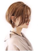トップふんわりウェーブ大人ショートボブ／ショートパーマ／40代
