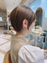 ロンド ストラーダ 心斎橋(Lond strada)&nbsp;【津賀　涼】ショートグレージュカラーボブウルフココアベージュ