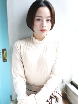 バース(BIRTH) 天神【BIRTH】大人かわいい前髪なしショート　3