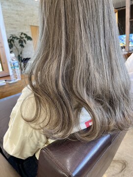 ラ メール ヘア デザイン(La mer HAIR DESIGN) シルバーベージュ