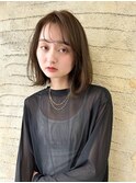 ate'ミディアムボブ