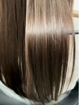 リフラス(Reflus.)の写真/【お試し価格トリートメントクーポン有り】「ハリ」「コシ」「ツヤ」のある自然なストレートヘアへ◇