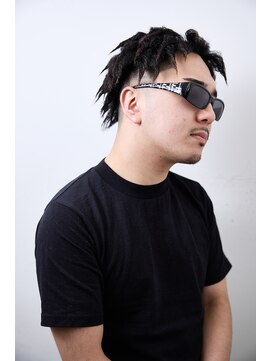 チルチェア 池袋(CHILL CHAIR) 針金ツイストパーマ <理容室> <池袋> <バーバー> <メンズカット>