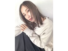 スリー(Three)