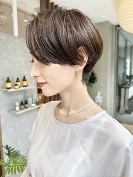 ビュートリアム 南青山(BEAUTRIUM) ハンサムショート/前髪なしショート/ショートヘア/30代40代50代