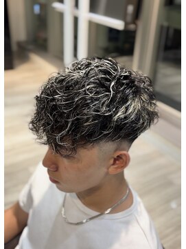 ウィル 阪急茨木駅前店(WiLL) メッシュスペインカール