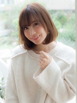 ヴィヴィ(VIVIE) 透明感カラー内巻きボブディAライン似合わせ小顔前髪下ろし流し