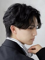 ルーシー 渋谷(LUCEY)&nbsp;センターパートフェザーパーマシャドウパーマメンズパーマ