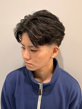 フライ 東通り店(Frei) フェザーパーマ