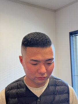 理髪　縁【4月4日OPEN(予定)】 15ミリの長さの毛を1.7ミリのアイロンで巻きました。