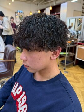 レボルトヘアー(R EVOLUT hair) MEN’S/ニュアンスパーマ/ニュアンスウルフ/柏駅