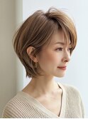 白髪ぼかしハイライト　大人ショート