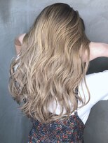 メリー(merry craftsman's factory)&nbsp;リアルを追求した外国人風バレイヤージュ！