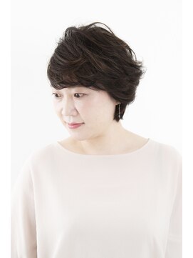 インスティチュート ケラスターゼ by トニータナカステュディオ エアリーグラデーション