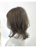 柔らかいオリーブベージュ くびれミディ♪
