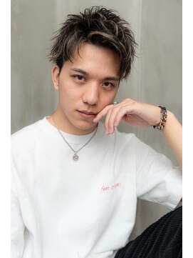 オースティン 流山おおたかの森(AUSTIN) ツイストパーマ七三オールバックマッシュウルフスリークショート