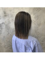 O&nbsp;白髪ぼかし立体感ナチュラル30代４０代ストレートミディアム