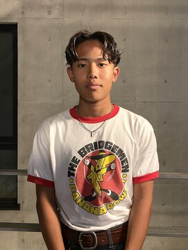 ガレージ バイ グリーン 原宿 表参道(Garage by green) 【MIIMAN】ニュアンスセンタパートパーマ