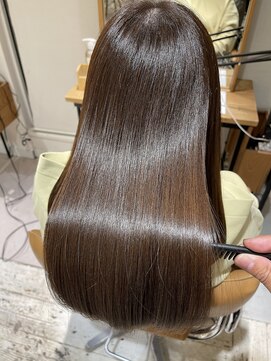 ブルー(BLUE) 乾かすだけで叶う髪質改善[水戸/縮毛矯正/トリートメント