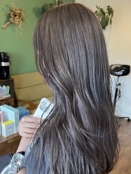 いつまでも綺麗でいたいあなたに♪丁寧なカウンセリングをするからこそクオリティの高い似合わせをご提案☆