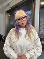 レコ 渋谷(LECO) ホワイトブロンド×ライトパープルのポイントデザイン