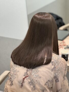 エレノア 池袋店(Eleanor) 透明感ベージュカラー