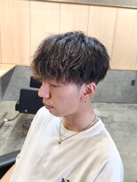 ニアウ 伊勢崎連取店(Niau)&nbsp;刈り上げショートマッシュ縦落ちツイストスパイラルパーマ