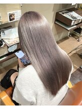 ネオンズ 南郷18丁目店(NEON´S) 【札幌白石　ハイトーンカラー（シルバー）松本凌弥】