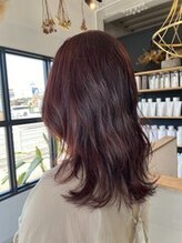 レナータヘアカロ(Renata hair Caro)