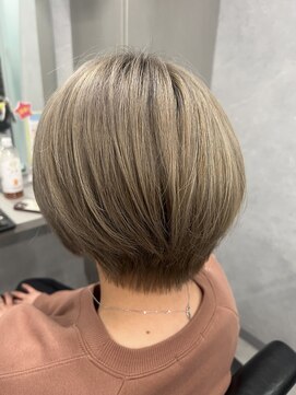 ネウィ 所沢(newi) ハイトーンショート