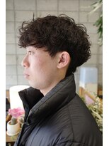 ウェウェ(wewe)&nbsp;メンズ　セットしやすさ抜群　シャドウパーマ