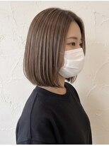アングレカム(Angraecum)&nbsp;【万能スタイル】切りっぱなしボブ