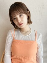 外ハネボブ×切りっぱなしボブ×ベージュカラー×10代20代30代