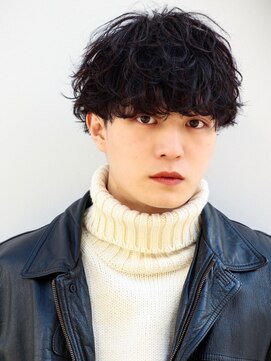 オーシャントーキョー 原宿(OCEAN TOKYO) 波巻きパーマツイストスパイラルパーマツーブロック黒髪