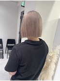 ミルクティーベージュ
