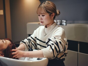 エニィ 清澄白河(enny)の写真/限られたサロンのみで取扱可能な《Eral》あり!頭皮と髪の内部まで水を巡らせ人が本来持つ美しい髪質を実現*
