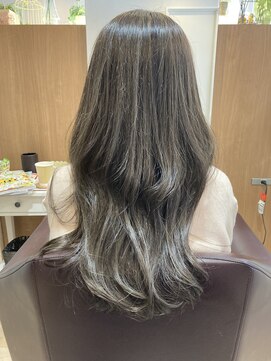 エル バイ ファースト(L by first) 【L by first】シルバーハイライト