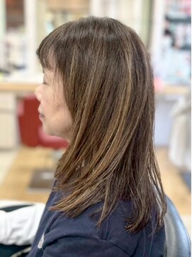 ヘアークリアー 春日部 ミセス 大人気レイヤースタイル ハイライト デザインカラー