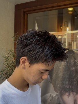 ミオ リベル(Mio'' LIBER) スパイキーショート