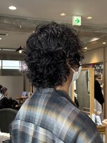 ゼストプラス(ZEST plus)&nbsp;大人ミディアムメンズパーマ